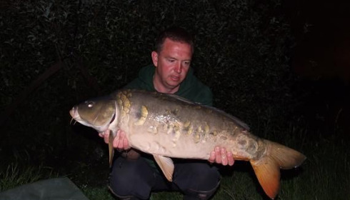 A 22 lb carp from Laroussi, Original scaly mirror , May 2007
