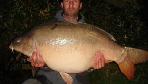 A 57 lb 8 oz carp from Laroussi, Oct 2008