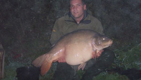A 48 lb carp from Laroussi, Nov 2008