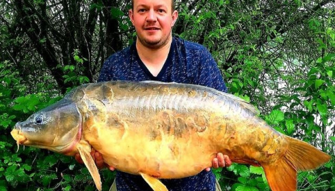 A 51 lb 10 oz carp from Laroussi, Jun 2018