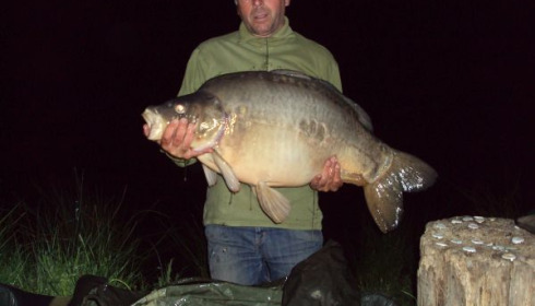 A 43 lb carp from Laroussi, May 2010