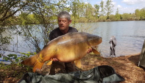 A 46 lb 10 oz carp from Laroussi, Apr 2017
