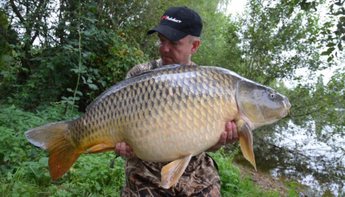 A 41 lb carp from Laroussi, Roy van Goor, Sep 2014