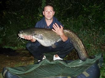 A 50 lb catfish from Laroussi, Jun 2007