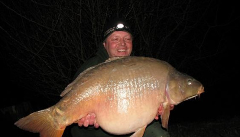 A 48 lb carp from Laroussi, Mar 2008