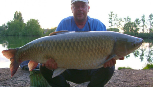 A 50 lb grass carp from Laroussi, Jun 2014