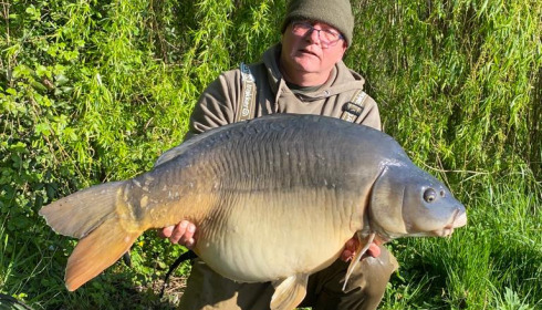A 57 lb carp from Laroussi, Apr 2023