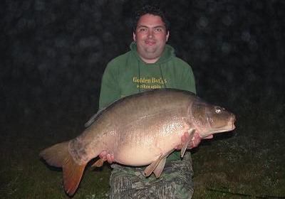 A 44 lb carp from Laroussi, Sep 2007