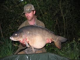 A 36 lb 8 oz carp from Laroussi, New Pb for Martin Forder, Apr 2007