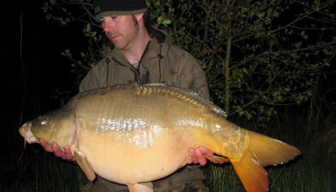 A 36 lb 6 oz carp from Laroussi, Apr 2008