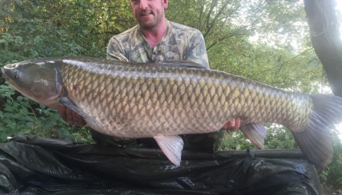 A 53 lb 4 oz grass carp from Laroussi, Carl Mincher, Sep 2016