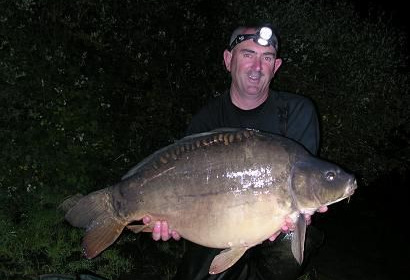 A 33 lb carp from Laroussi, Jun 2008