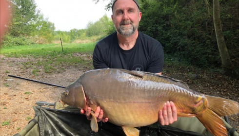 A 41 lb carp from Lepinet North, Mark Lee, Aug 2019