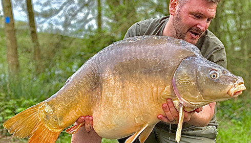 A 45 lb fish from Lepinet North, Mirror, Apr 2022