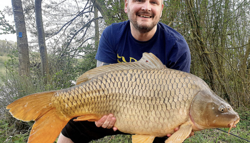A 30 lb 12 oz fish from Lepinet North, Common, Apr 2022