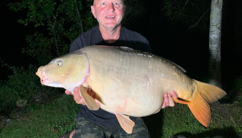 A 45 lb carp from Lepinet North, rick jankowicz, Jun 2021