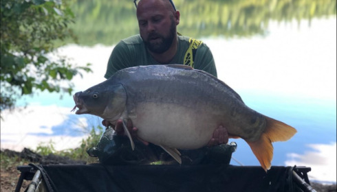A 32 lb carp from Lepinet North, durant, Sep 2019
