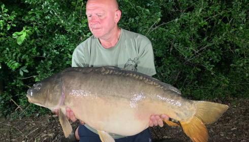 A 40 lb carp from Lepinet North, rick jankowicz, Jun 2021