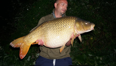 A 40 lb carp from Lepinet North, Sep 2021