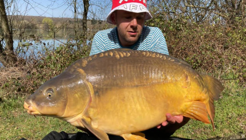 A 30 lb 8 oz carp from Lepinet North, a, Apr 2021
