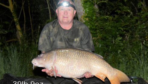 A 39 lb 9 oz carp from Lepinet North, David Bewsey, May 2023