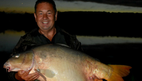 A 48 lb 5 oz carp from Lepinet North, Joop hoegee, Jul 2021