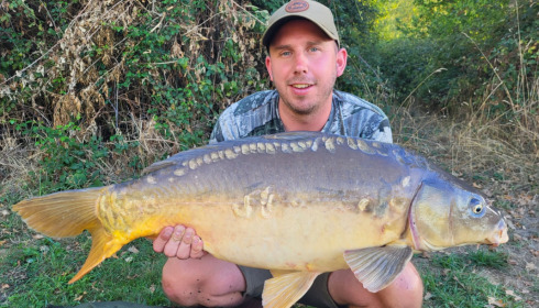 A 22 lb carp from Lepinet South, Ashley Halford, Aug 2022