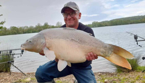 A 22 lb carp from Lepinet South, alban, May 2021
