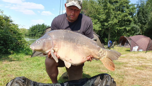 A carp from Lepinet South, dave h, Aug 2021