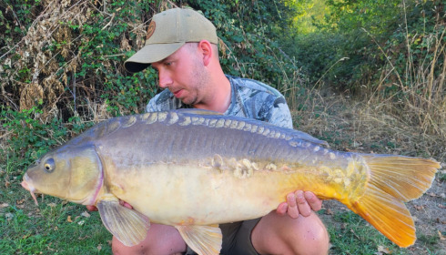 A 22 lb carp from Lepinet South, Ashley Halford, Aug 2022