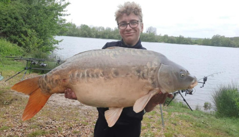 A 28 lb carp from Lepinet South, alban, May 2021