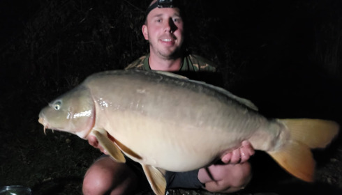 A 33 lb carp from Lepinet South, Ashley Halford, Aug 2022