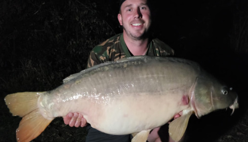 A 33 lb carp from Lepinet South, Ashley Halford, Aug 2022