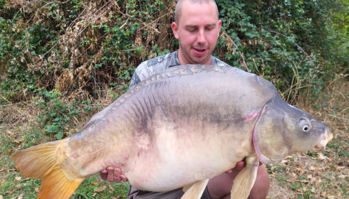 A 42 lb carp from Lepinet South, Ashley Halford, Aug 2022