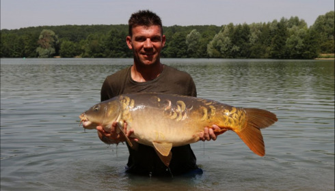 A carp from Lepinet South, Pete Castle, Aug 2019