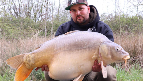 A carp from Lepinet South, a, Apr 2021