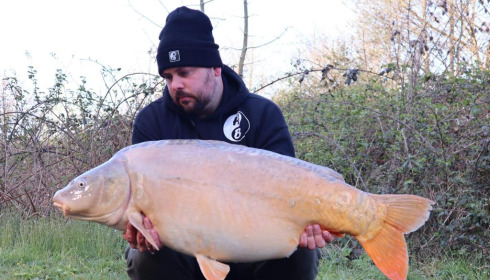 A carp from Lepinet South, a, Apr 2021