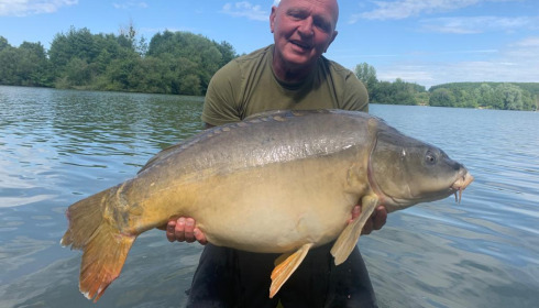 A 51 lb fish from Lepinet South, Rick, May 2022