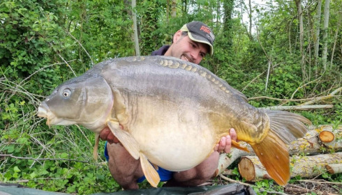A 50 lb carp from Lepinet South, guigui, May 2021