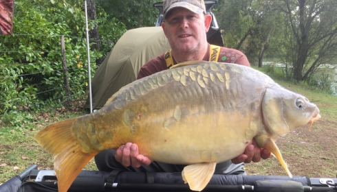 A carp from Lillybelle, Neil Athorn, Sep 2015
