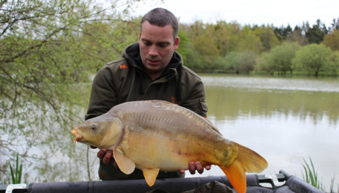 A 24 lb carp from Lillybelle, Rob Woods, Apr 2016