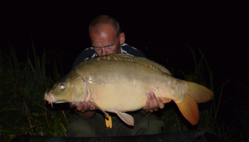A 22 lb 4 oz carp from Lillybelle, Martin Earlam, Aug 2015