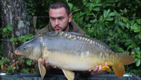 A 22 lb carp from Lillybelle, Liam Payne, Aug 2018