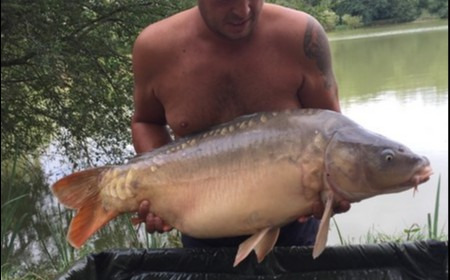 A 32 lb 6 oz carp from Lillybelle, Shaun Dalby, Jul 2018