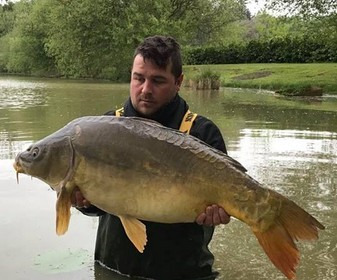 A 37 lb carp from Lillybelle, Tim Hogg, Apr 2018