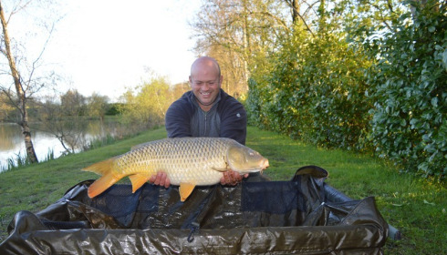 A carp from Lillybelle, Steve Bennett, Apr 2016