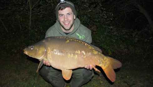 A 27 lb 6 oz carp from Lillybelle, James Graham, Oct 2016