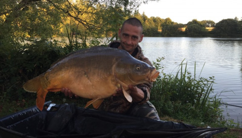 A 30 lb 9 oz carp from Lillybelle, Kevin Holbrook, Aug 2015
