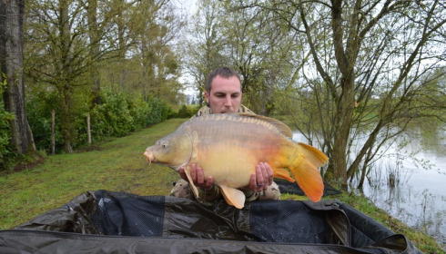 A 25 lb carp from Lillybelle, Tom Berrisford, Apr 2016