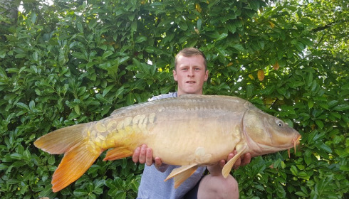 A 25 lb carp from Lillybelle, Jack Heaven, Aug 2017